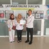 Permudah Akses Layanan Kesehatan, Disdukcapil Bandar Lampung Terbitkan E-KTP dan KK bagi Warga Binaan Lapas Narkotika