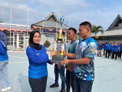 Puncak Kemeriahan Porsenap: Kalapas Beri Penghargaan bagi Warga Binaan Berprestasi di Lapas Kelas I Bandar Lampung
